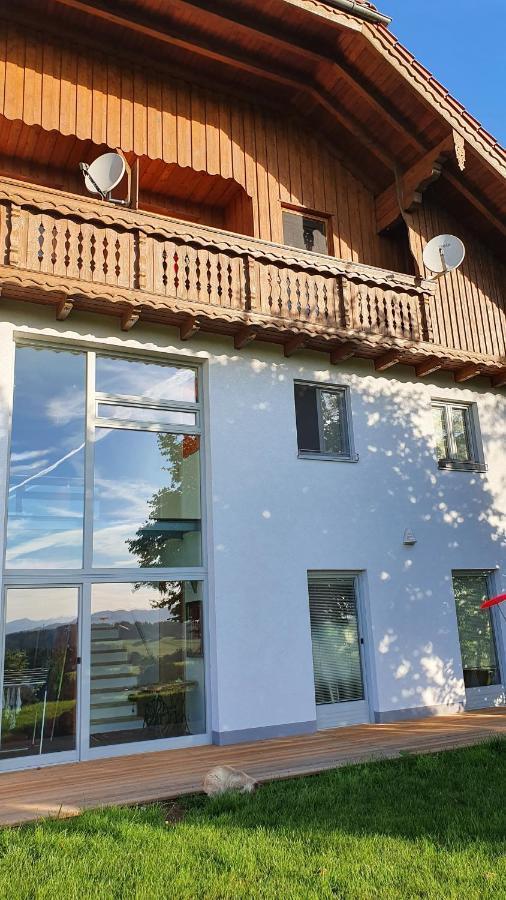 Idyllische Designer-Apartments Am Bio-Bauernhof In Salzburgerseenland Schmiding 10 Seekirchen am Wallersee Zewnętrze zdjęcie