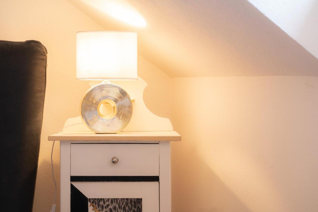 Idyllische Designer-Apartments Am Bio-Bauernhof In Salzburgerseenland Schmiding 10 Seekirchen am Wallersee Zewnętrze zdjęcie