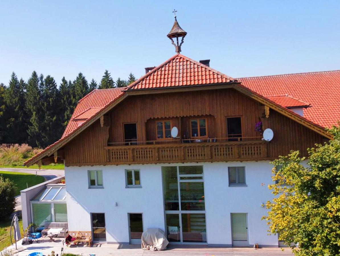 Idyllische Designer-Apartments Am Bio-Bauernhof In Salzburgerseenland Schmiding 10 Seekirchen am Wallersee Zewnętrze zdjęcie